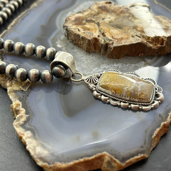 Sterling Southwestern Style Rectangle Petrified Plume Agate Decorated Pendant - Picture 3 of 10